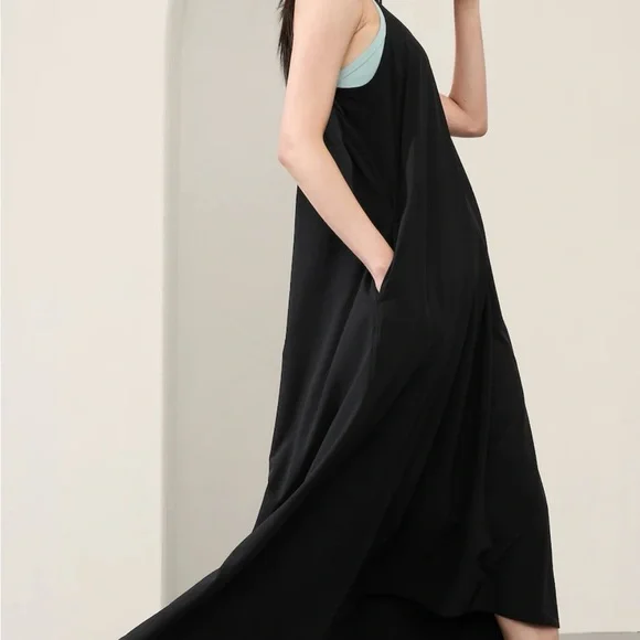 athleta black maxi dress The Essential Maxi Dress L